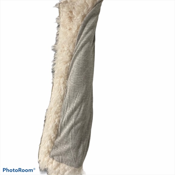 CANDIES SHERPA JACKET Cream Size small - Picture 7 of 8